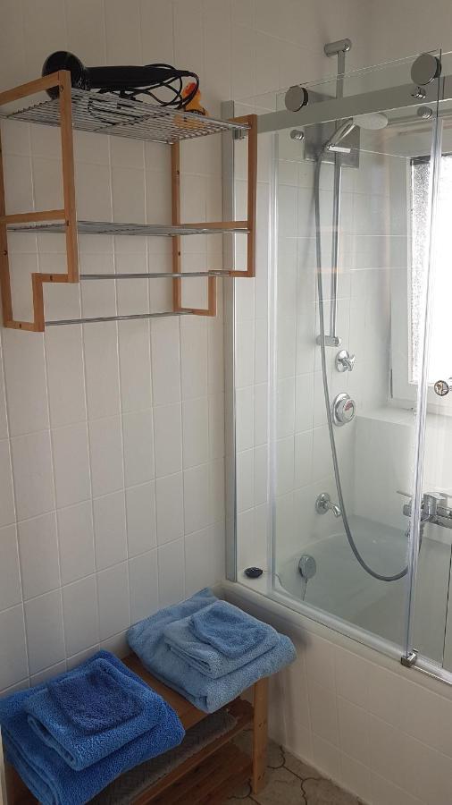 Ferienwohnung Rheinblick in Büsingen -keine Monteure- Busingen Exterior foto